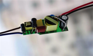 LED驅動和OLED驅動的區別！